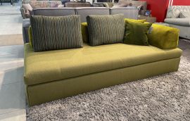 Пример моделей в ткани Lounge Q2