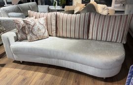 Пример моделей в ткани Monblan