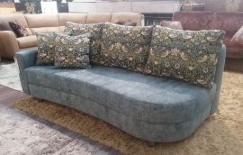 Пример моделей в ткани Земляничный вор