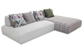 Пример моделей в ткани Doretty