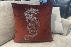  Подушка Дракон 8 марта