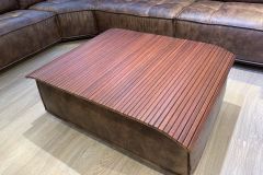 стол Фэнтази 8 марта