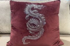  Подушка Дракон 8 марта