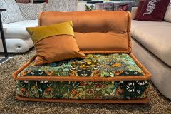 прямой диван Куба 8 марта