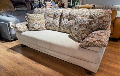 прямой диван Мистраль, № заказа 669491 8 марта