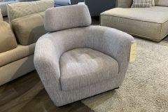 Кресло Теннесси 8 марта