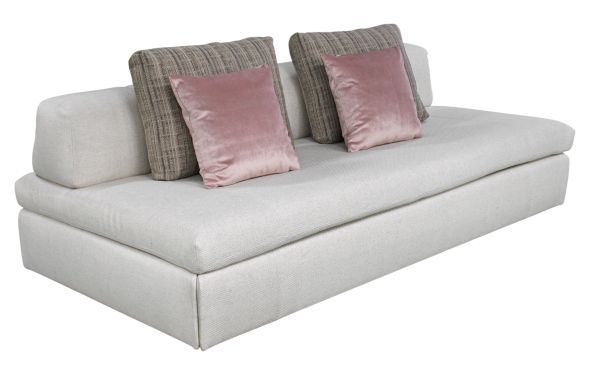 прямой диван Тренто, № заказа 669937/1 8 марта