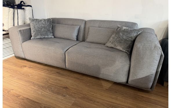 прямой диван Лофт, № заказа 670340 8 марта