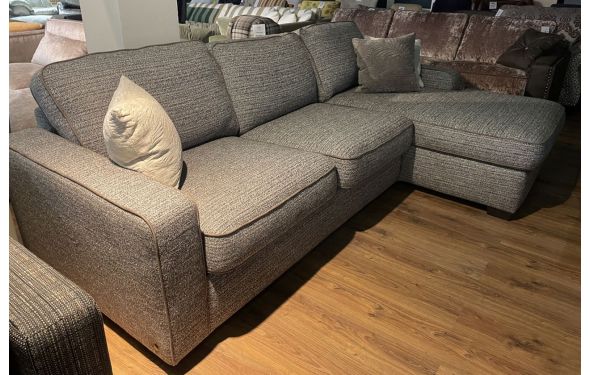 прямой диван Декаданс, № заказа 630375/3 8 марта