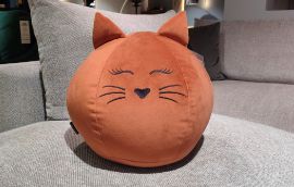  Подушка Котик, № заказа 670873 8 марта