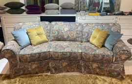 прямой диван Серебряный век, № заказа 670431/1 8 марта