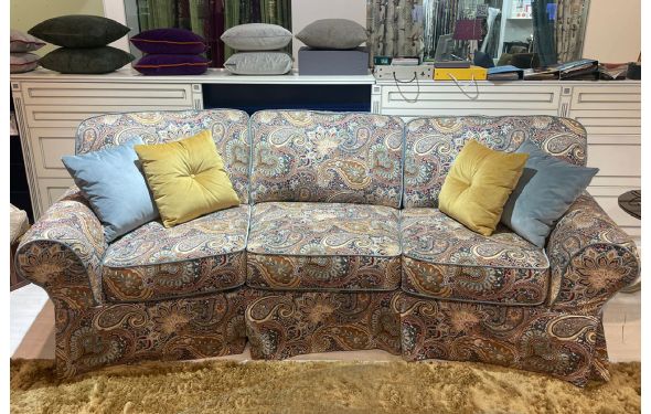 прямой диван Серебряный век, № заказа 670431/1 8 марта