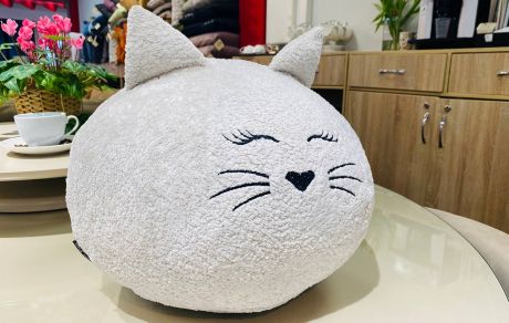 Подушка Котик, № заказа 670791 8 марта